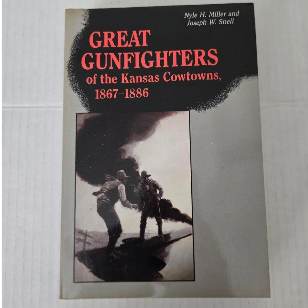 VTG Great Gunfighters of the Kansas Cowtowns Book Bison Western Americana USA
